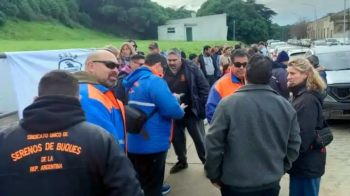 Basta de ajustes a los trabajadores