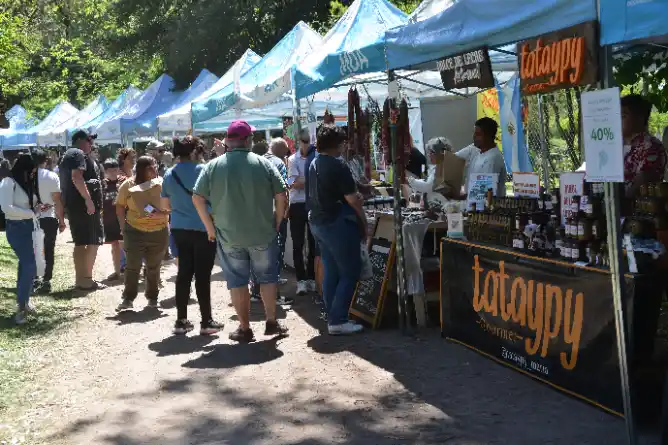 La feria “Posta de Sabores” se suma a la fiesta de apertura de la temporada
