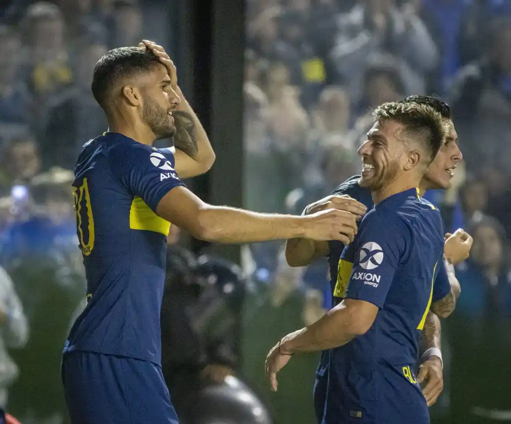 Lisandro López está en duda para el domingo