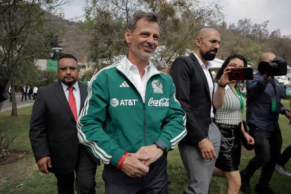 Cocca es presentado como DT de México