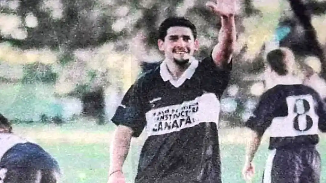 FOTO PASIÓN FUTBOLERA Peralta, en su época como jugador de Gimnasia.