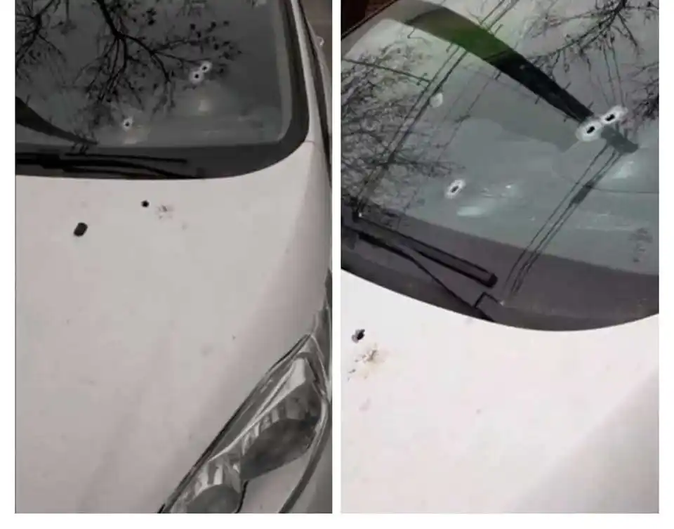 Auto baleado en barrio Siete Jefes