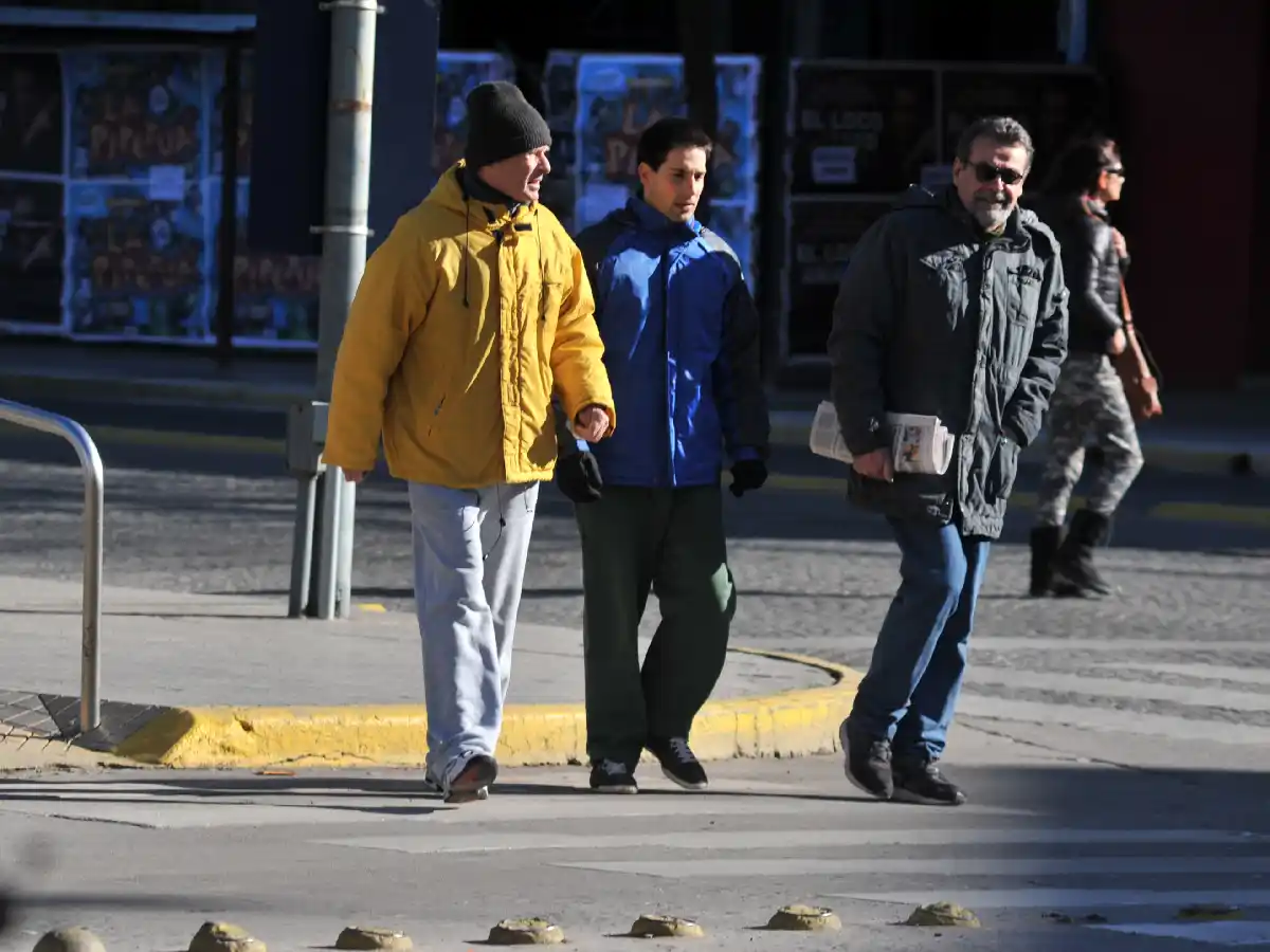 San Francisco amaneció cubierto de blanco   