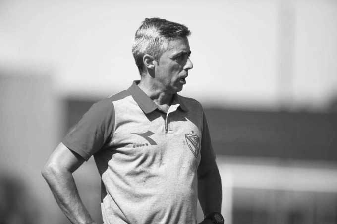 Conmoción en el fútbol argentino: falleció el técnico de la Reserva de Vélez