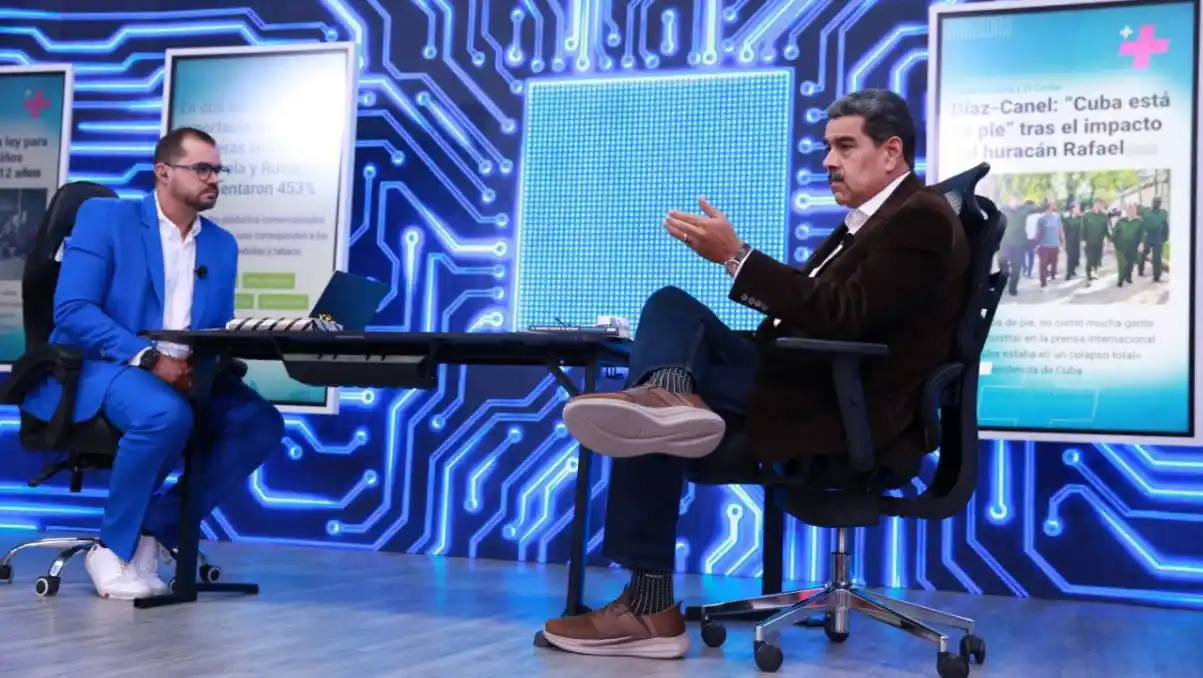 «Los inversionistas colombianos están viniendo por montones», afirma Maduro