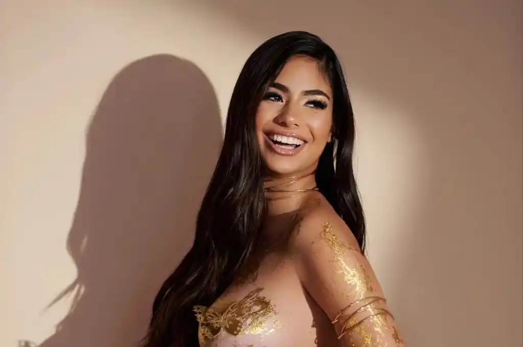 La ex Gran Hermano transita su sexto mes de embarazo.