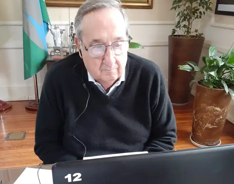 El intendente participó de una teleconferencia con el gobernador Kicillof