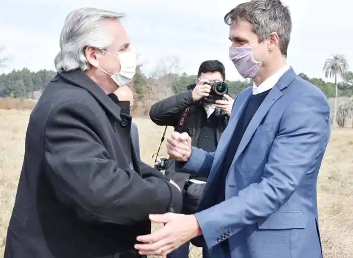 ENRIQUE CRESTO: La producción y  el trabajo son prioritarios en la  reconstrucción de la Argentina