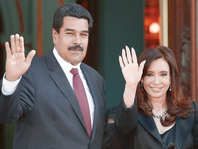 Cristina viaja a Venezuela y Boudou queda a cargo del Ejecutivo