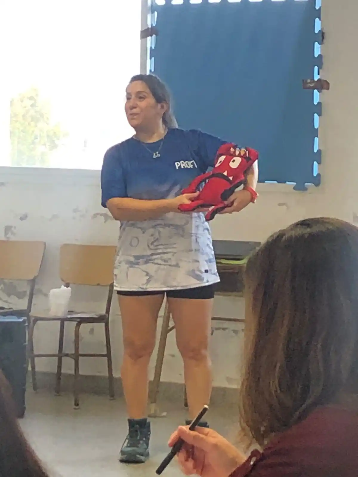 Taller “Cómo acompañar a jóvenes en la gestión de sus emociones”