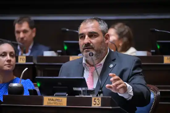 Juan Malpeli reclamó "coherencia institucional" y exigió a la oposición apoyar el endeudamiento de Kicillof