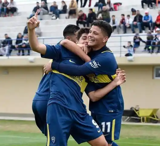 El gualeyo Vicente Taborda le hizo un gol a River
