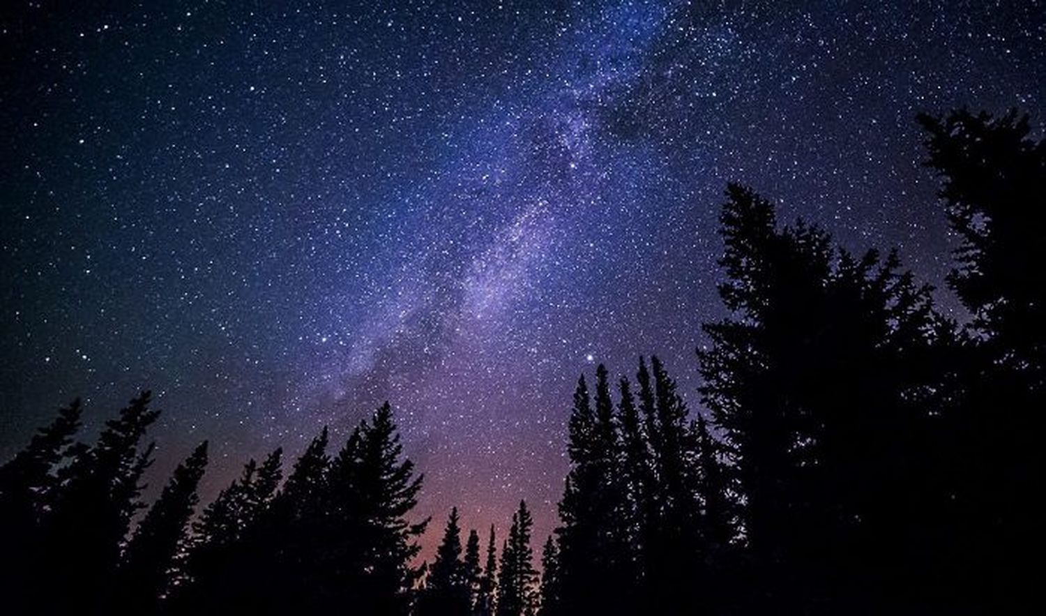 ¡ECLIPSES, SUPERLUNAS Y LLUVIAS DE ESTRELLAS! En el 2022 no dejes de ver al cielo