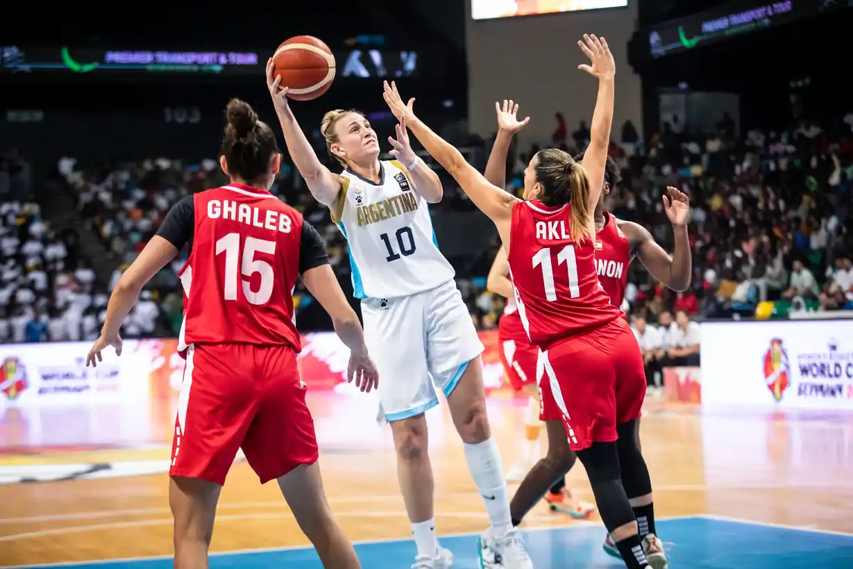 Seleccion Femenina Basquet - 3