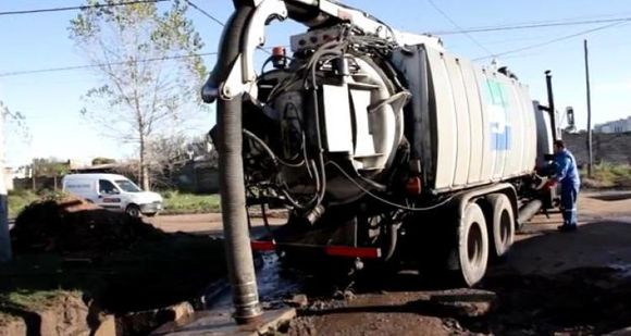 Cloacas: esperan un desobstructor de la Provincia para suplir al municipal que quedó fuera de servicio