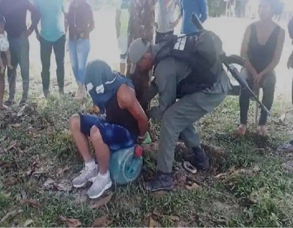 Casi lo linchan: asesino de niña de cuatro años se entrega a la GN, para evitar la “ley de los pemones”