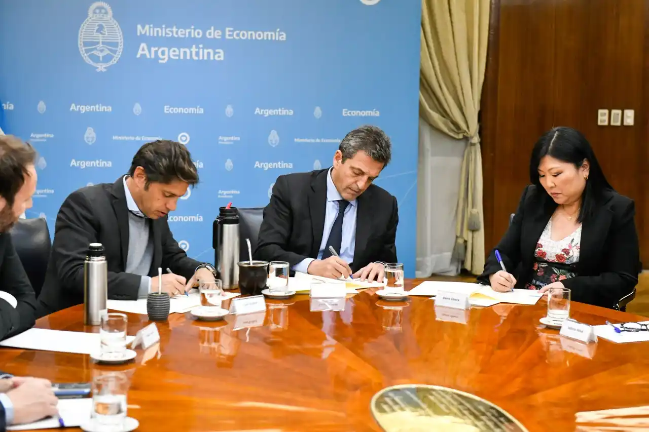 Acuerdo con el BID: La Provincia suscribió dos préstamos por USD 500 M para financiar infraestructura en salud y seguridad vial