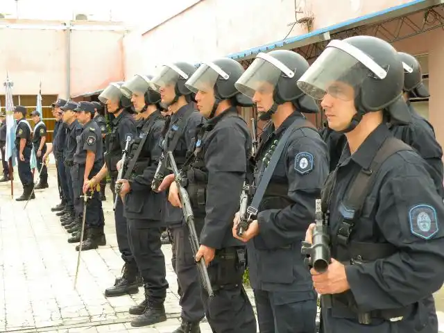 Está abierta la inscripción para la carrera de agente de Policía