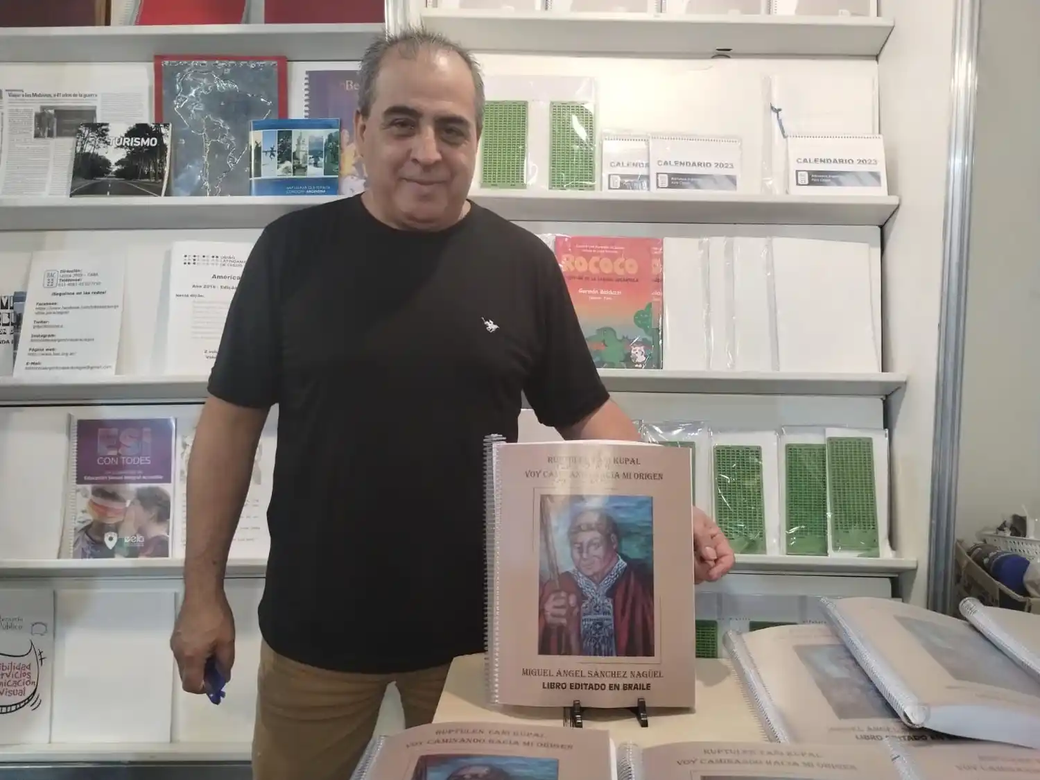 Miguel Ángel Sánchez Nagüel visitará Venado Tuerto para presentar su nuevo libro. Foto: Gentileza