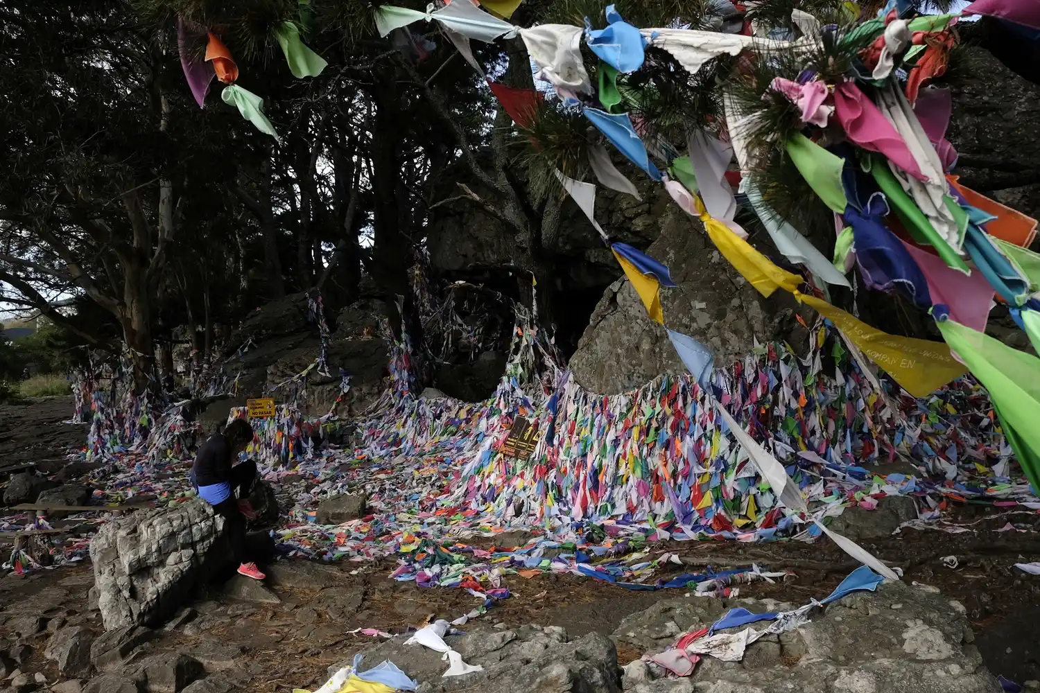 Laguna y Sierra de los Padres