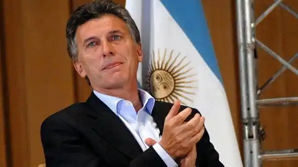 Macri: "YPF, Aerolíneas y los fondos de Anses seguirán siendo estatales pero con cambios"