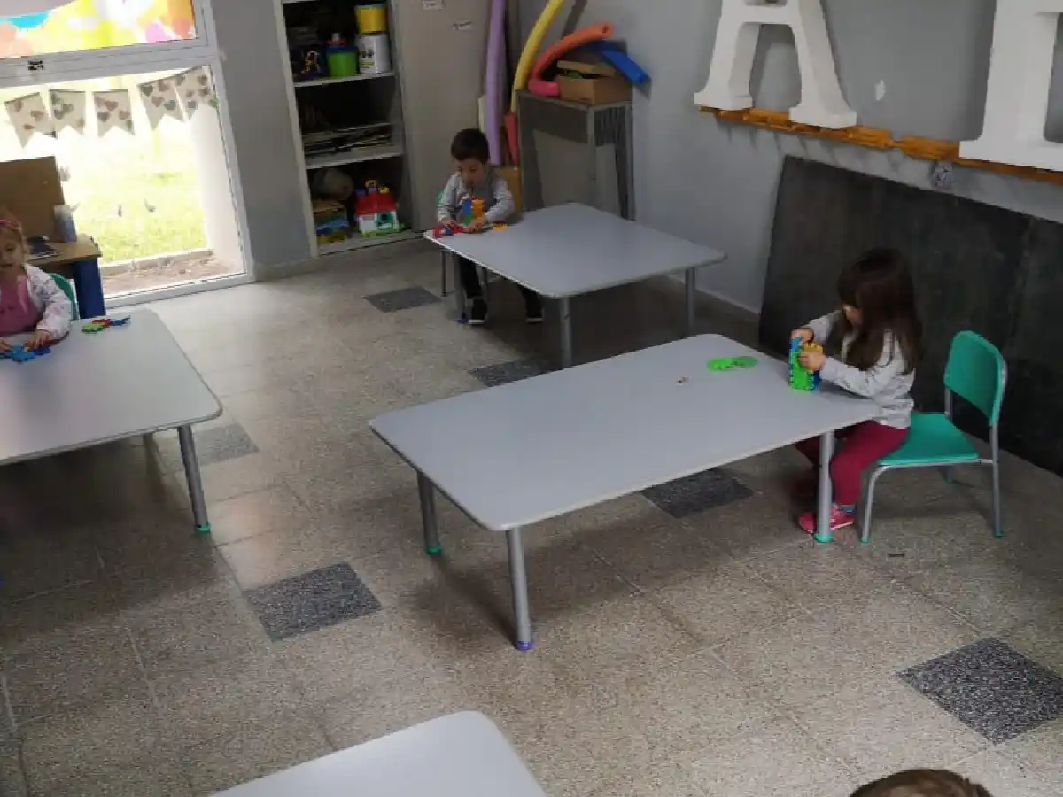 Los jardines maternales se reinventan en verano para recuperarse de la crisis    