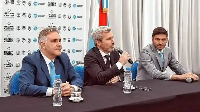 Pullaro y Llaryora invitaron a Frigerio para discutir sobre las retenciones