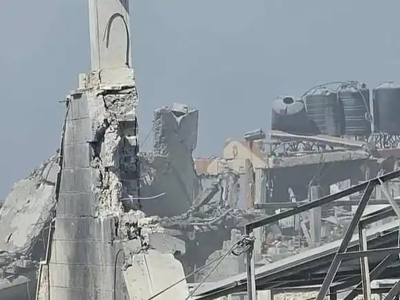 Papa León XIV apoya entrega de ayuda a la población de GAZA tras ataque contra una iglesia