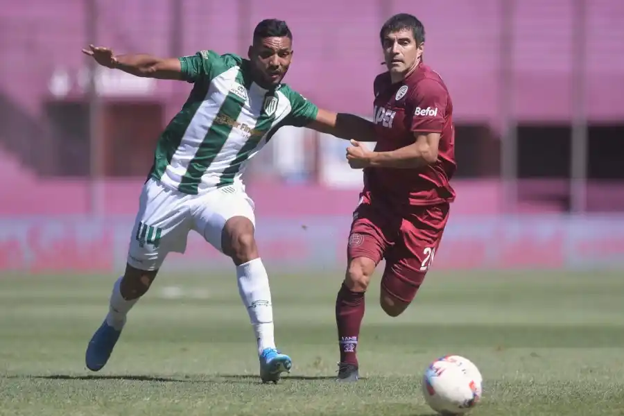 Banfield le ganó 1-0 a Lanús