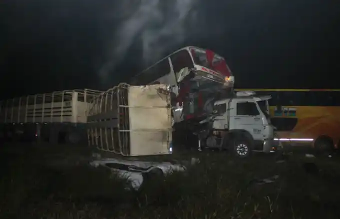 Más de 20 heridos en choque múltiple en Santa Fe