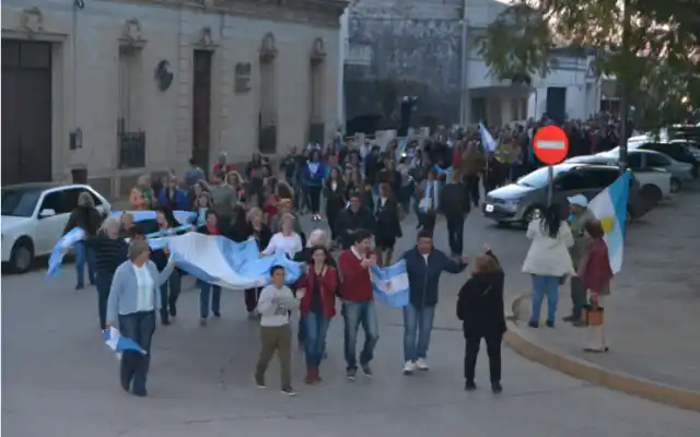 F. Bogdan: “Tenemos la esperanza de terminar el populismo y cambiarlo por trabajo”
