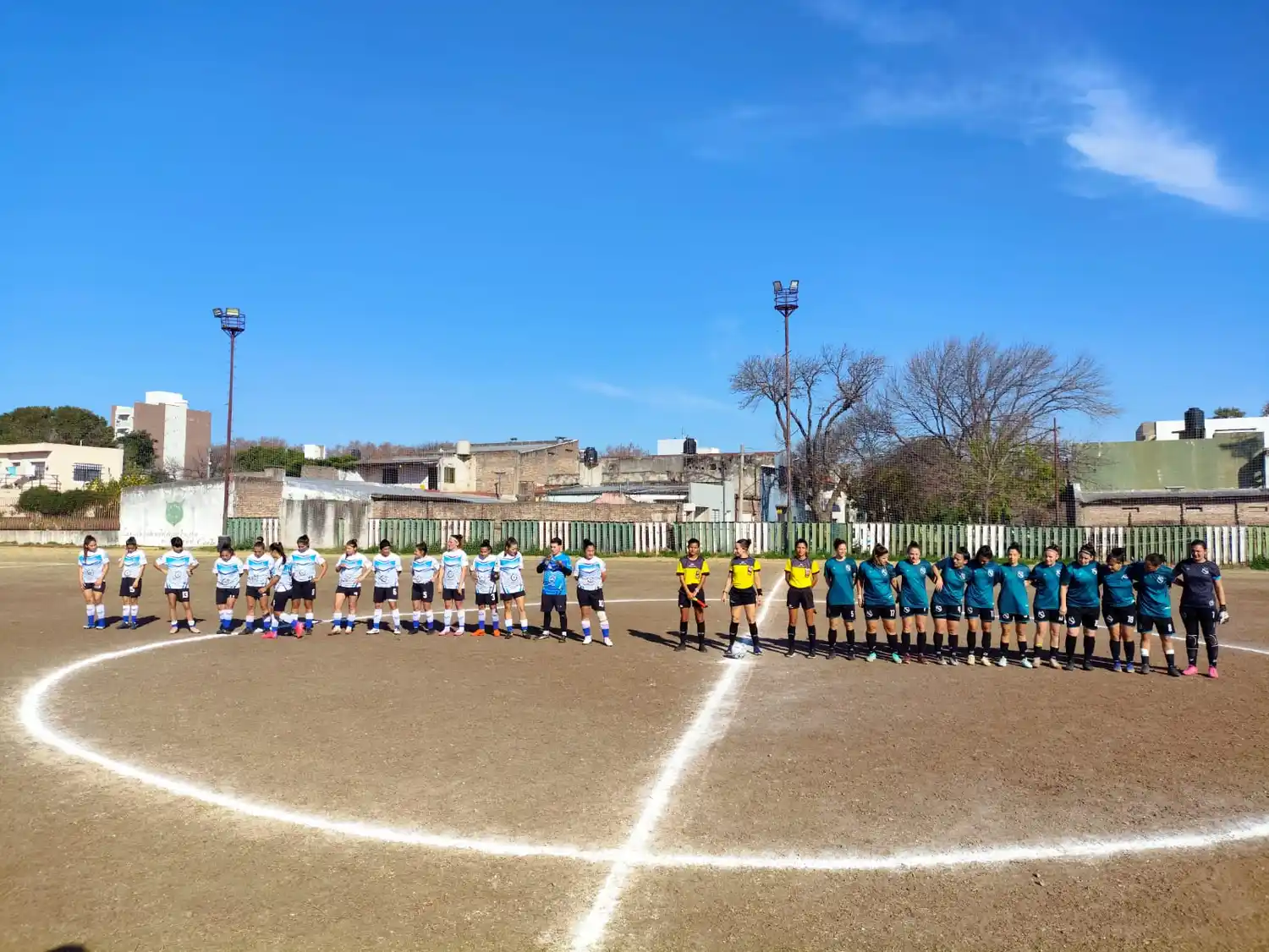 Social Lux Rivadavia - 1