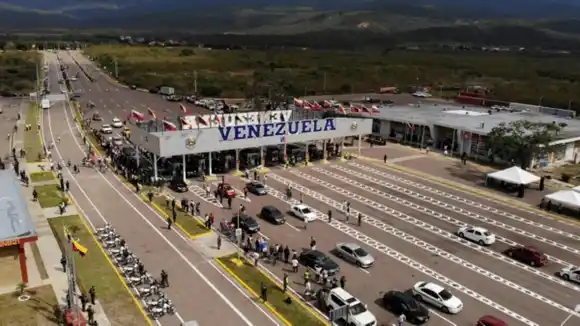 ¡ALERTA EN LA FRONTERA! Denuncian estafas con el SOAT a conductores venezolanos