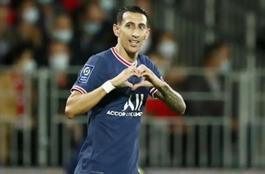 Con un gol de Di María como en la final frente a Brasil, el PSG venció al Brest y lidera la Ligue 1