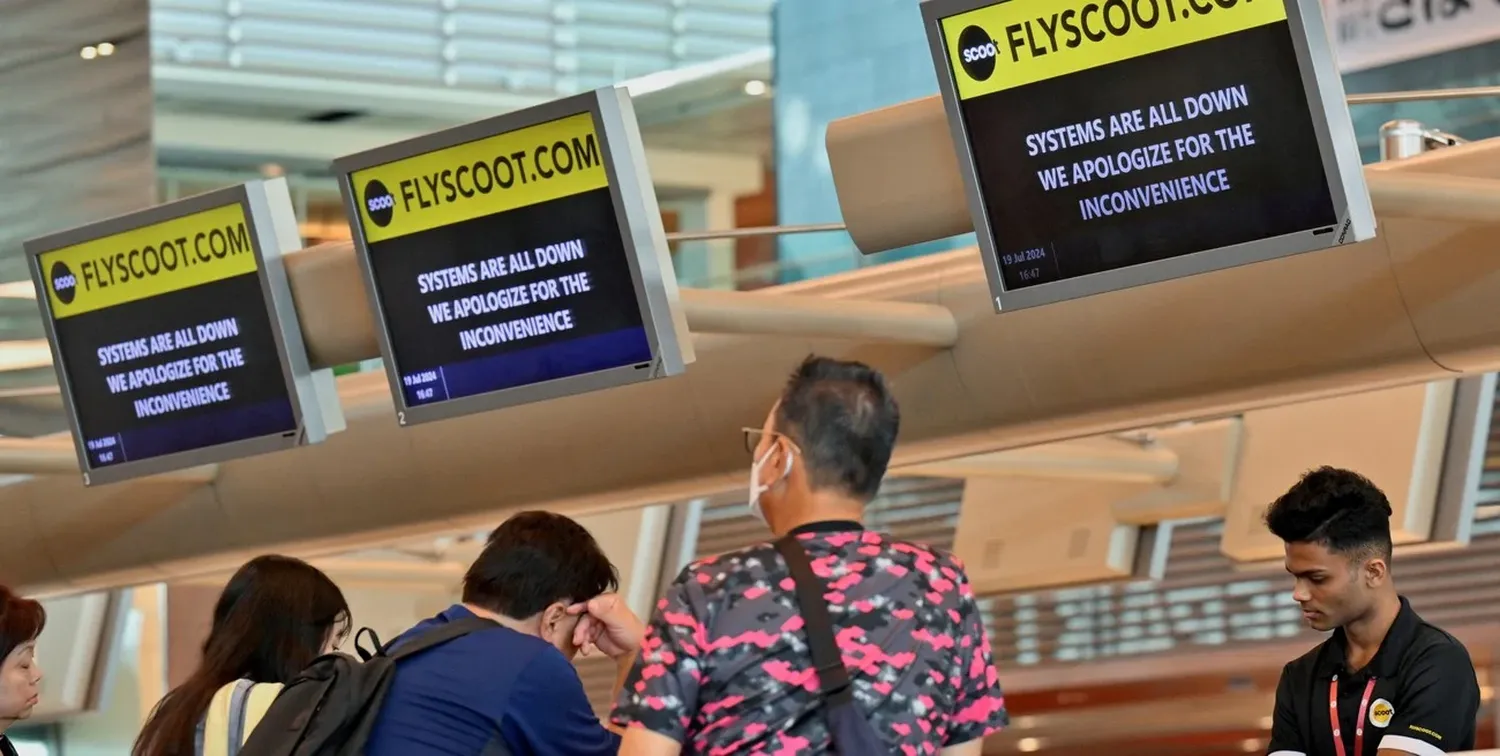 El sistema caído en el Changi Airport de Singapur. Crédito: Caroline Chia/Reuters