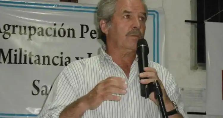 Solá: “No estoy de acuerdo con la soja, pero la fruta no es rentable”