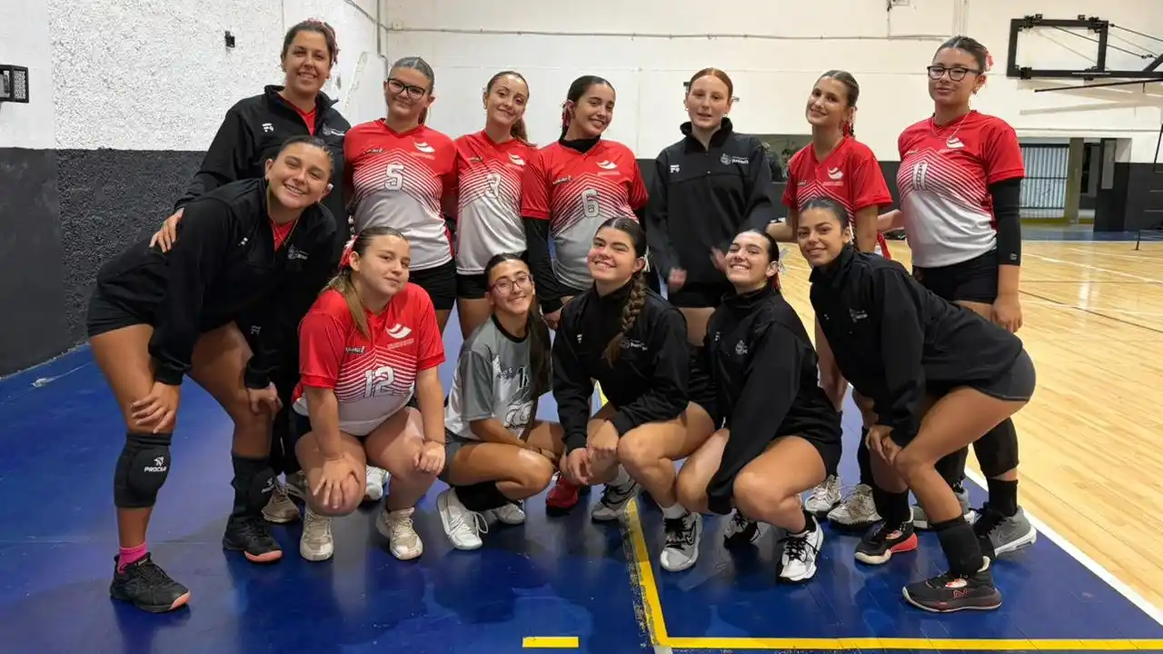 El equipo de la Escuela Municipal de Vóley, de buena actuación en Olavarría