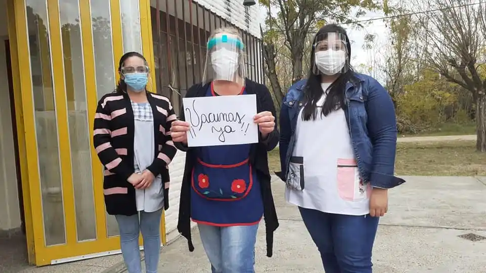 Covid: Docentes exigen vacunación