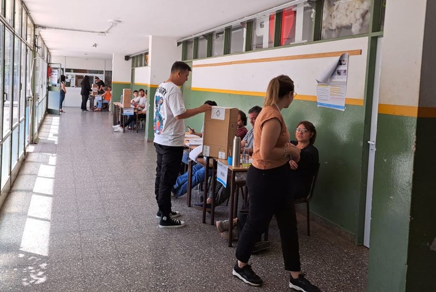 Votó el 76% del padrón nacional