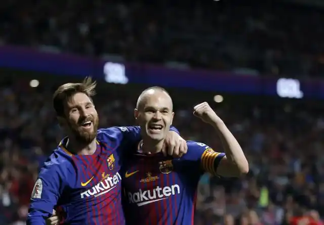 Se cayó el pase de Iniesta a China y en Japón y Australia sueñan con él