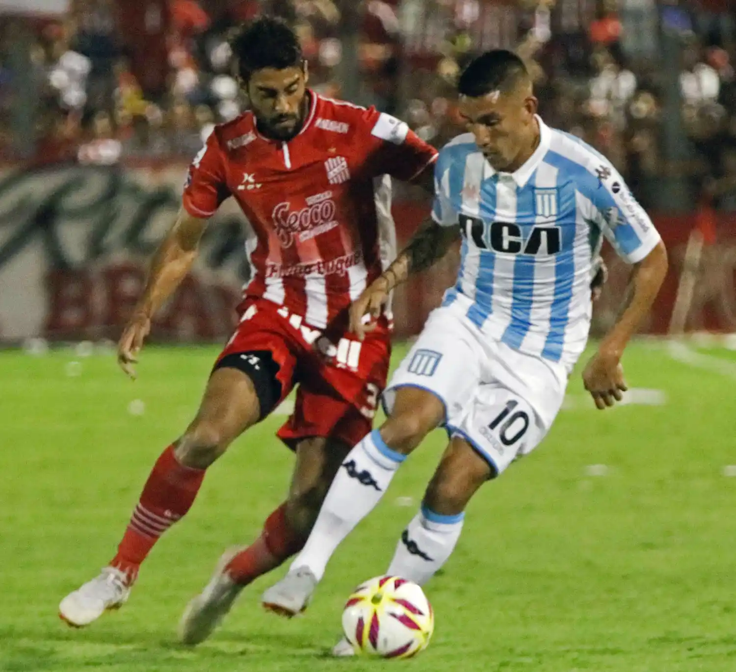 San Martín lo dio vuelta  con uno menos ante Racing 