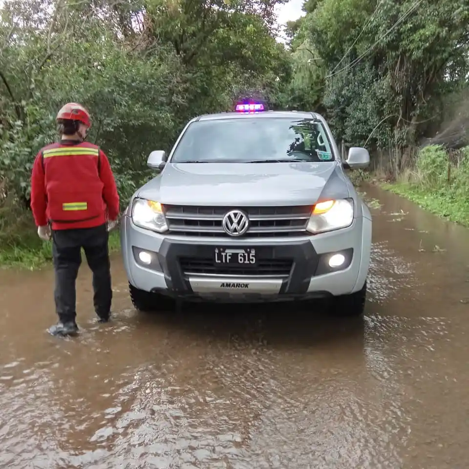 La Asociación K9 Gualeguay prestó asistencia en Zárate durante el temporal