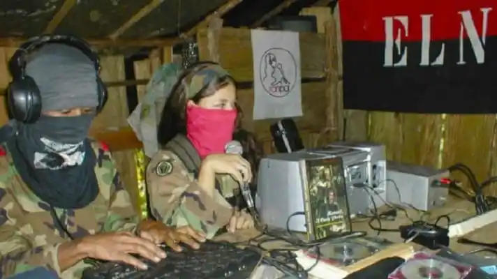 CIERRAN MEDIOS INDEPENDIENTES pero dan  concesiones a la guerrilla: ELN tiene 5 emisoras aprobadas por Conatel