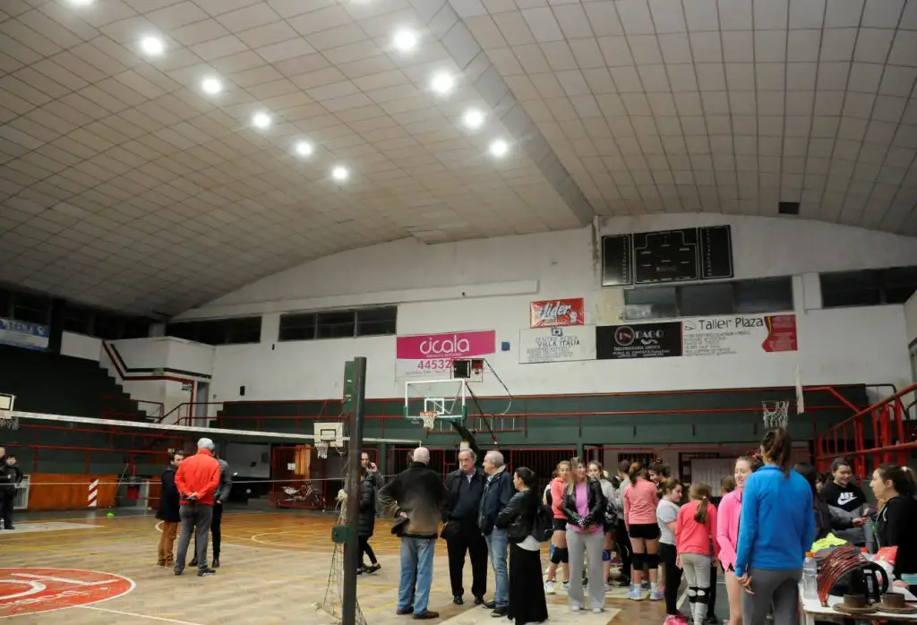 La Sociedad de Fomento Unión Progreso completó  la instalación de iluminación led 