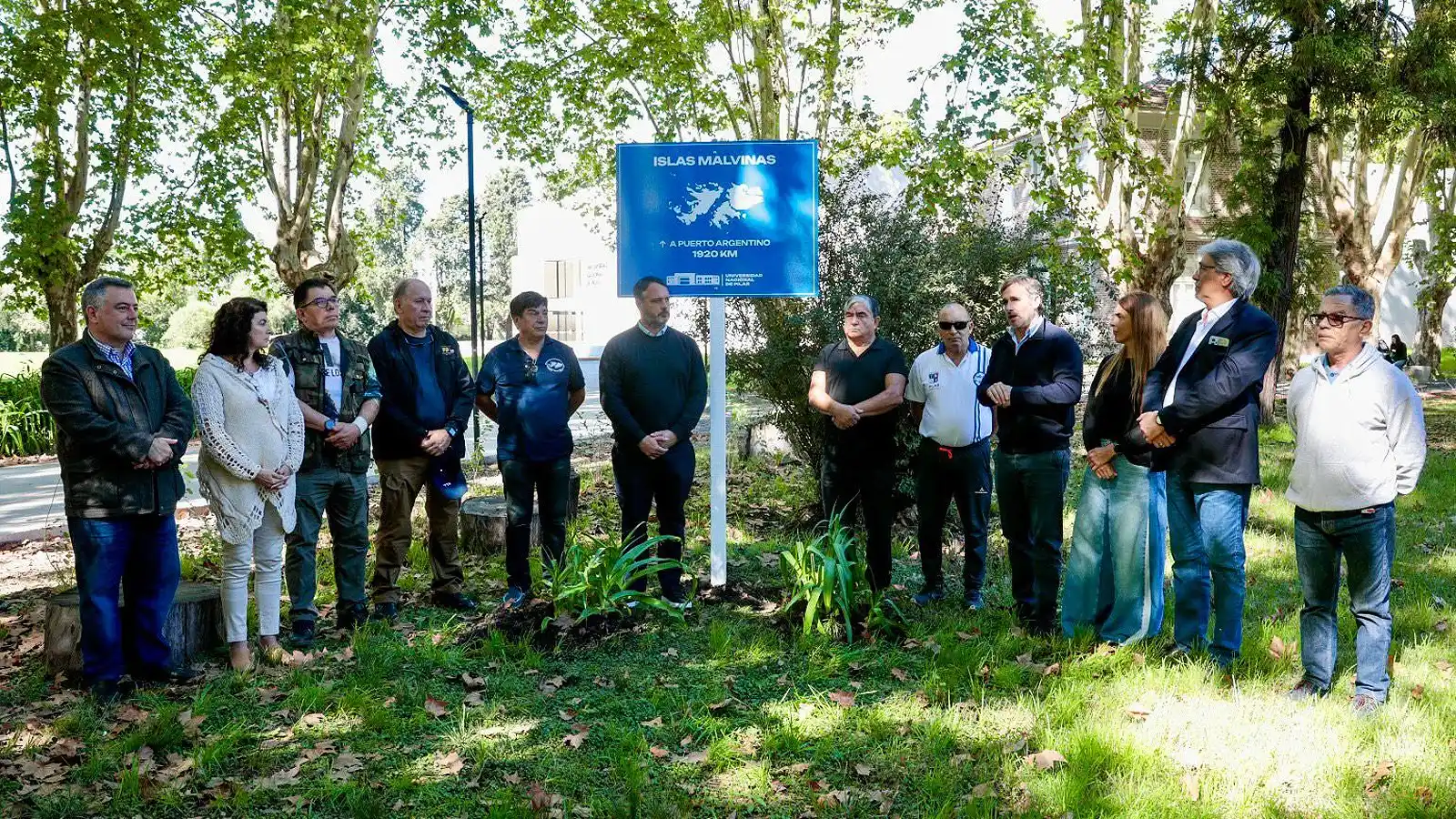 La Universidad Nacional de Pilar sumó una señalización por la causa Malvinas