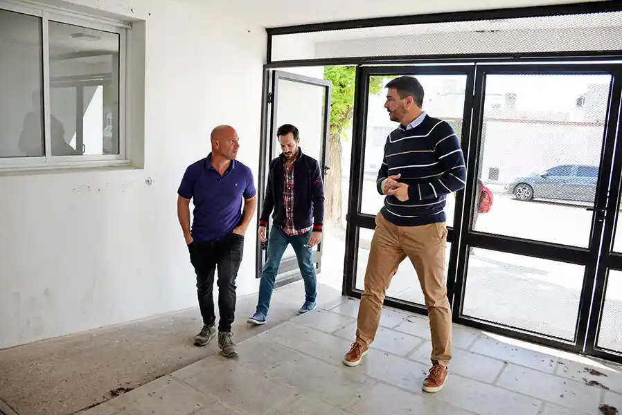Olavarría: realizan obras en las escuelas secundarias Nº 14 y Nº 20