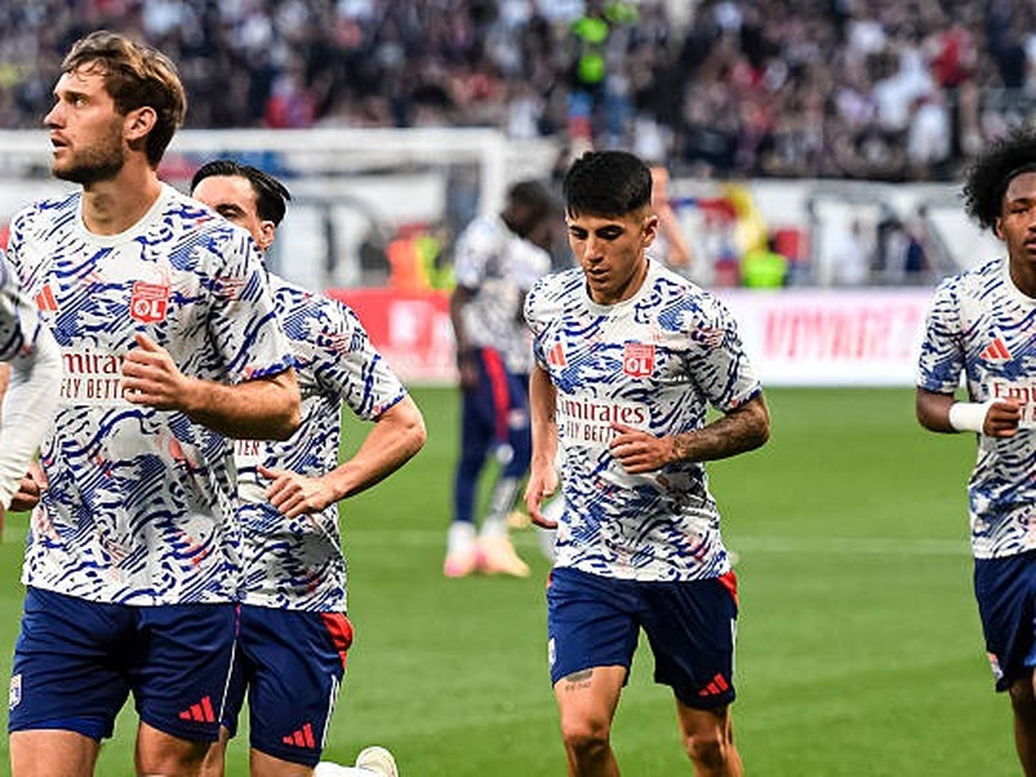 Lyon seguirá en la Ligue 1