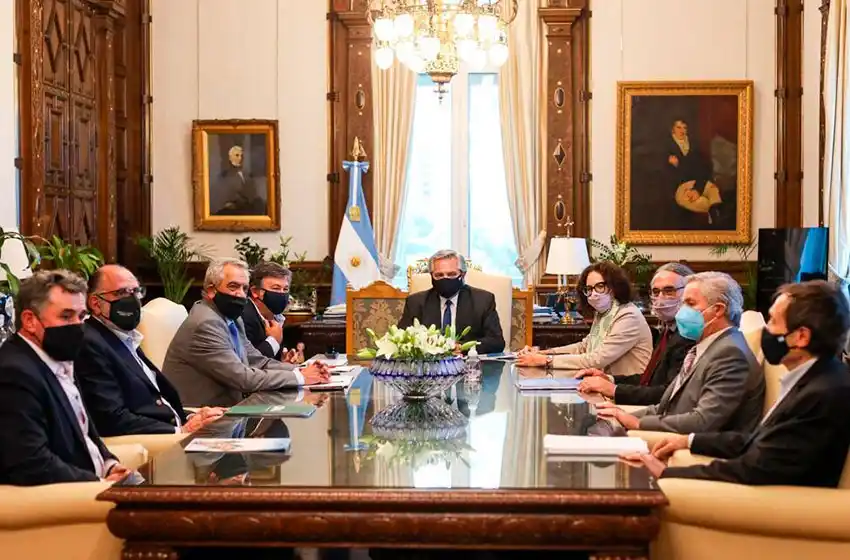 Gobierno y campo revisarán la formación de precios de alimentos sin subas de retenciones