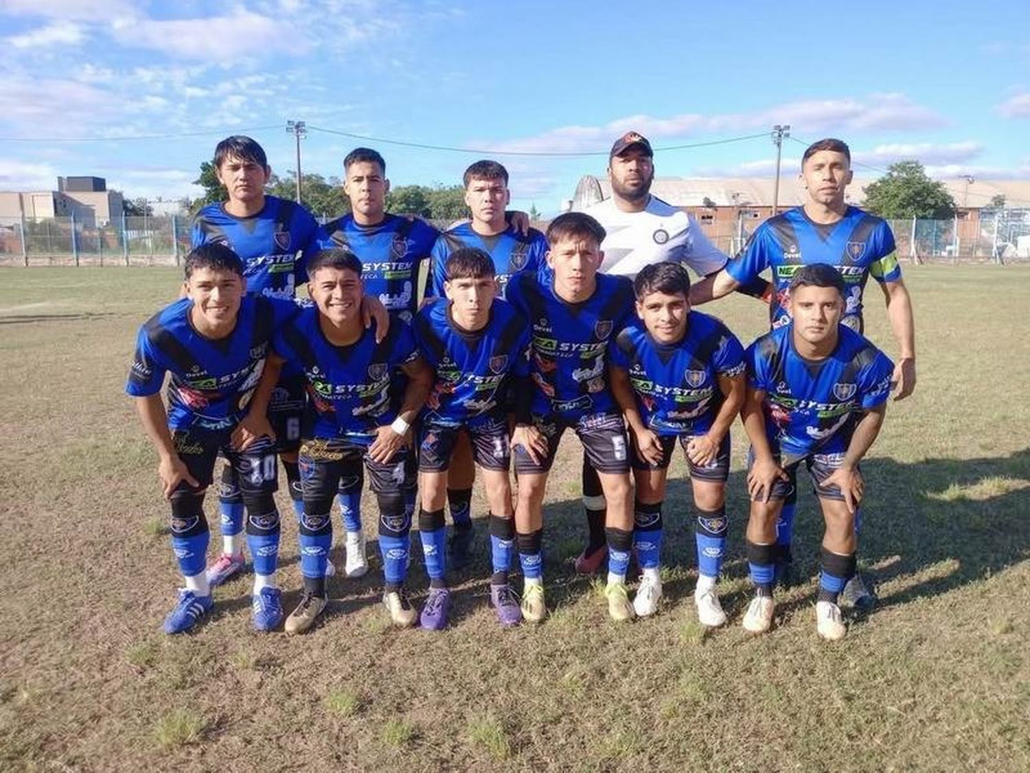 Inter superó a Defensores del
Rosario en el duelo de invictos