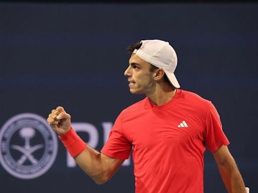 Cerúndolo se medirá en cuartos con el búlgaro Grigor Dimitrov . Foto: @Gentileza Dino García